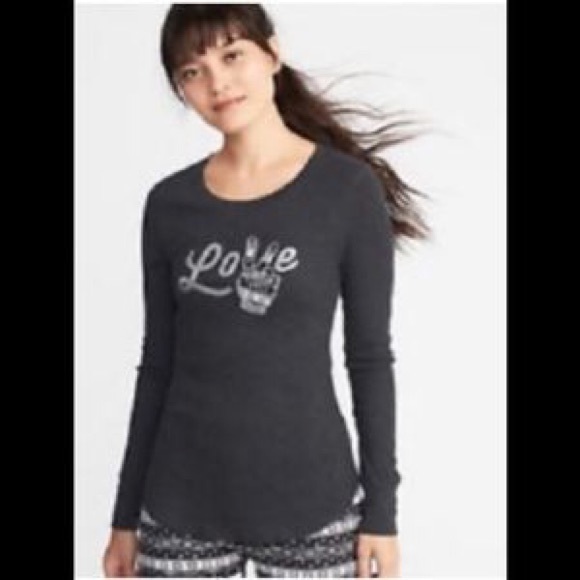 Old Navy Long Sleeve Thermal Top Womens Medium Love Peace Mitten Charcoal Grey - Picture 5 of 13